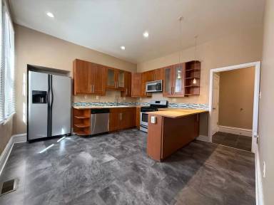 Main picture of 1520 Fernleaf St
