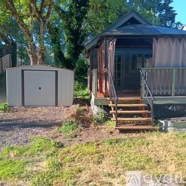 Main picture of 21476 Ferry Rd SE