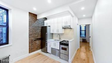 Main picture of 11 Stanton St