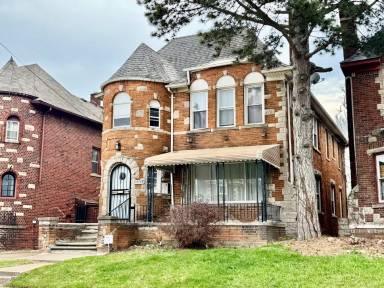 Main picture of 4059 Tyler St