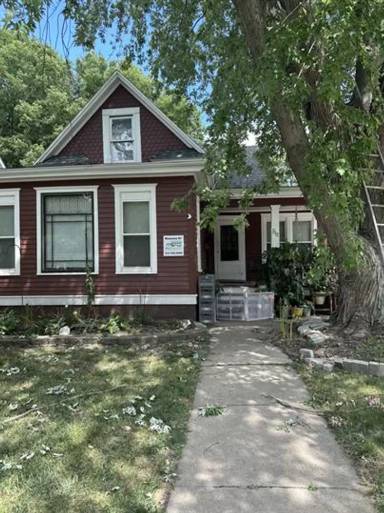 Main picture of 712 S State St