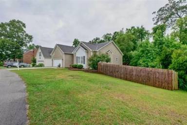 Main picture of 398 Whirlaway Blvd