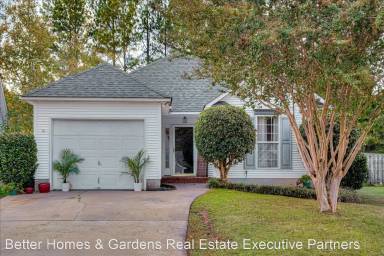 Main picture of 4409 Summerlin Dr