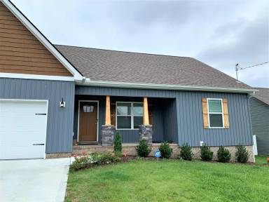 Main picture of 101 Blue Grass Dr