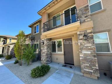 Main picture of 967 W End St