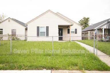 Main picture of 1213 Saint Clair Ave