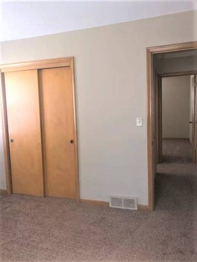 Main picture of 1301 E 28th St