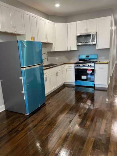 Main picture of 5919 W Corcoran Pl