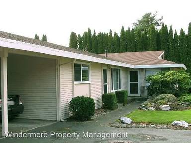 Main picture of 2431 Yew St