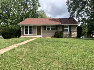 Main picture of 1003 Burgundy Ln