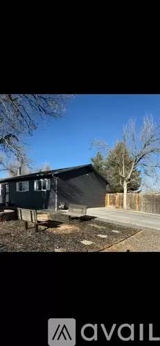 Main picture of 11175 Dexter Dr