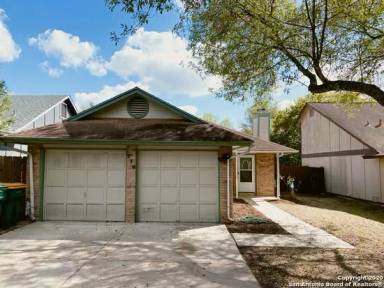 Main picture of 716 Meadow Gate