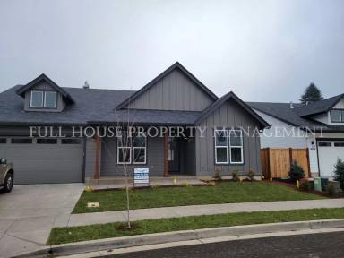 Main picture of 1087 S 33rd St