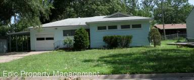 Main picture of 5324 SW 15th St