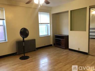 Main picture of 521 Dickinson St