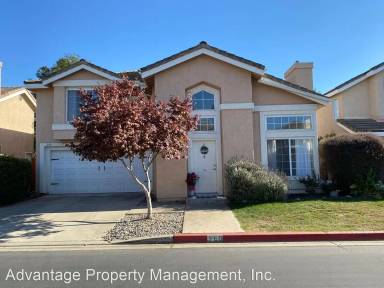 Main picture of 260 Moon Dance Dr