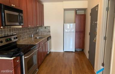 Main picture of 14 Avenue A