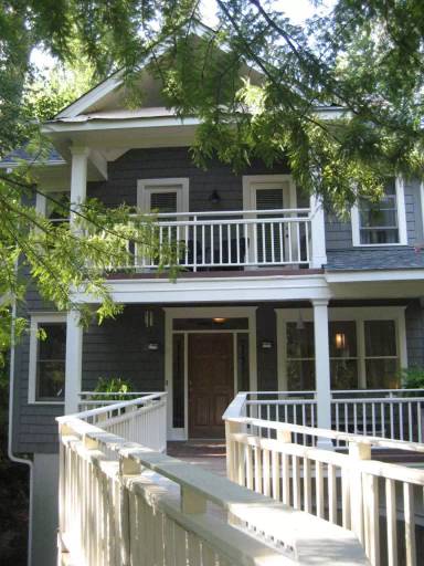 Main picture of 743 San Antonio Dr NE