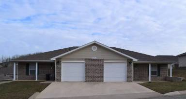 Main picture of 20992 Homer St