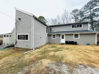 Main picture of 1189 Iris Lake Rd