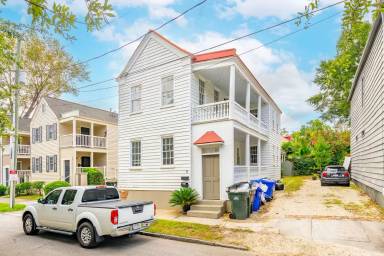 Main picture of 9 Marion St
