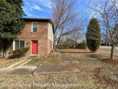 Main picture of 123 Westwood Cir