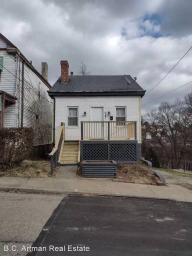 Main picture of 643 Margaret St