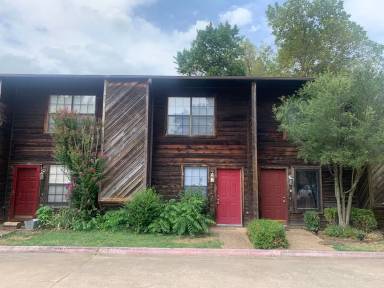 Main picture of Oakland Townhomes