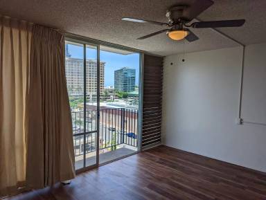 Main picture of Holiday Manor Condominium