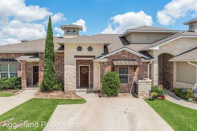 Main picture of 4334 Dawn Lynn Dr