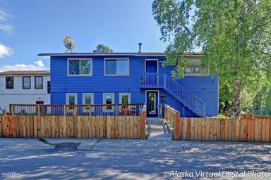 Main picture of 3508 Parsons Ave