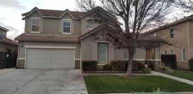 Main picture of 911 Azalea Ct
