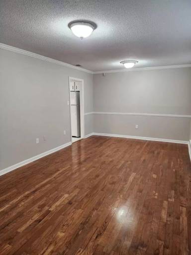 Main picture of 15 Red Fox Dr