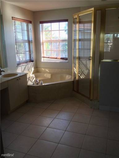 Main picture of 4792 NW 120th Dr