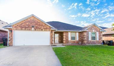 Main picture of 1112 Bryan Dr