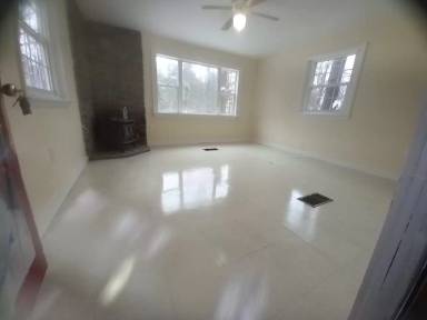 Main picture of 20 Barringer Blvd