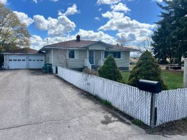 Main picture of 4032 N 25th E