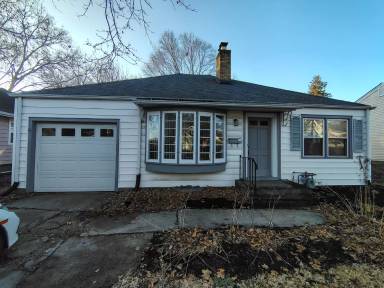 Main picture of 525 Saint Louis Ave