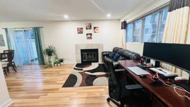 Main picture of 592 Le Parc Cir