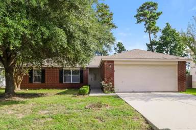Main picture of 16325 Sun View Ln