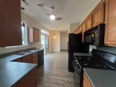 Main picture of 5713 Waverly Lynn Ln