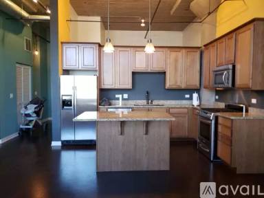 Main picture of Shoemaker Lofts Condo