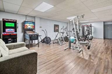 Main picture of 3013 Woodland Ave - 207W