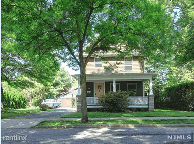 Main picture of 428 Northern Pkwy