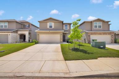 Main picture of 7327 Tradinghouse Ln