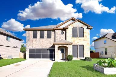 Main picture of 1221 Briscoe Ct