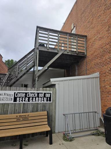 Main picture of 110 Pearl St SW