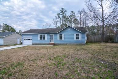 Main picture of 124 Falcon Crest Rd