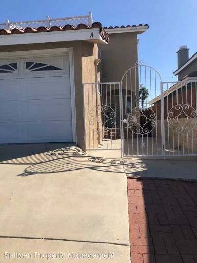 Main picture of 33952 Malaga Dr