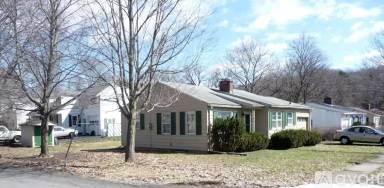 Main picture of 111 Byrne Pl